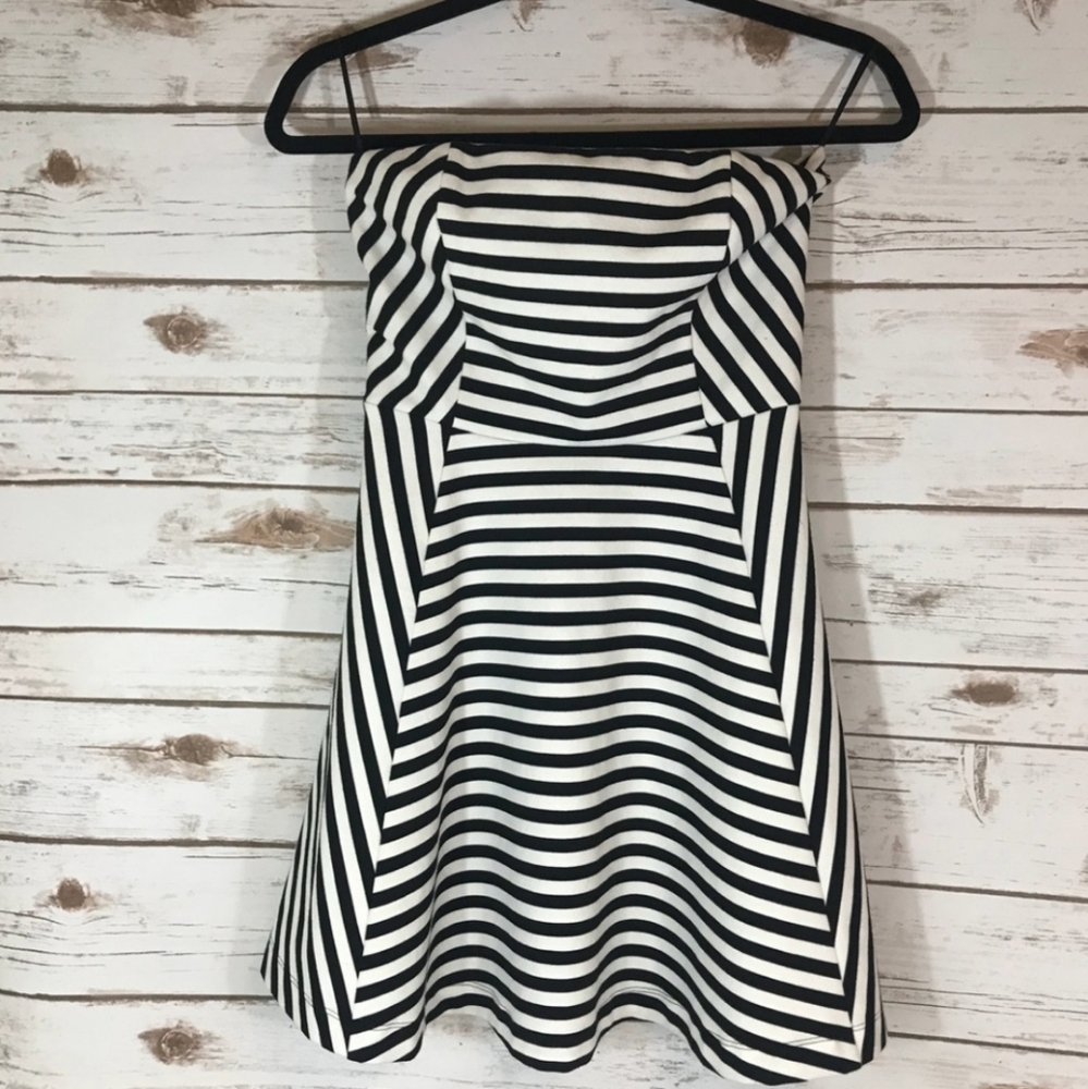 Express black & white tube top dress